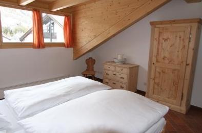 Hôtel Gasthaus Zum Weissen Kreuz à Samedan Chambre photo
